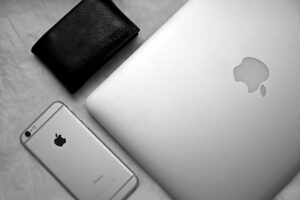 Apple Find My Wallet Trackers: What You Should Know