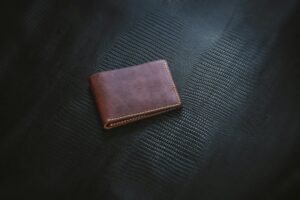 Slim Wallet Trackers That Actually Fit
