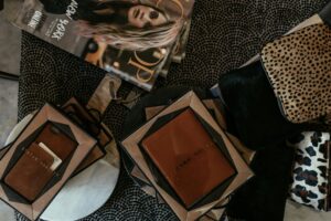 Wallet Trackers That Fit Modern Wallet Designs