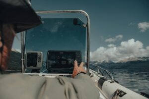 Why Wallet Trackers Are More Practical Than GPS